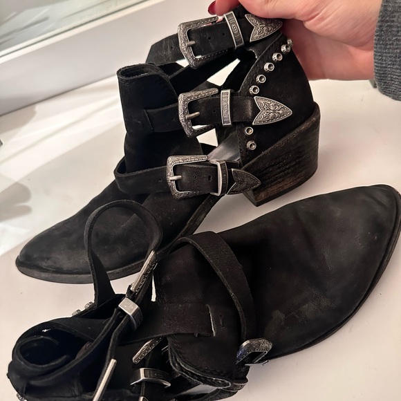 DOLCE VITA - Triple Buckle Black booties size 7.5 - Picture 8 of 10